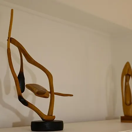 Art Διαμέρισμα Τρογκίρ